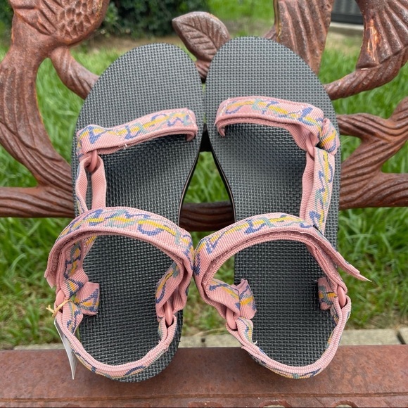 NWT Teva universal flatform sandal in ziggy rose tan - Picture 6 of 11
